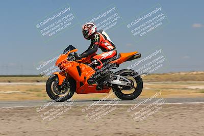 media/Sep-04-2023-Lets Ride (Mon) [[34443f911e]]/B Group/1220pm (Wheelie Bump)/